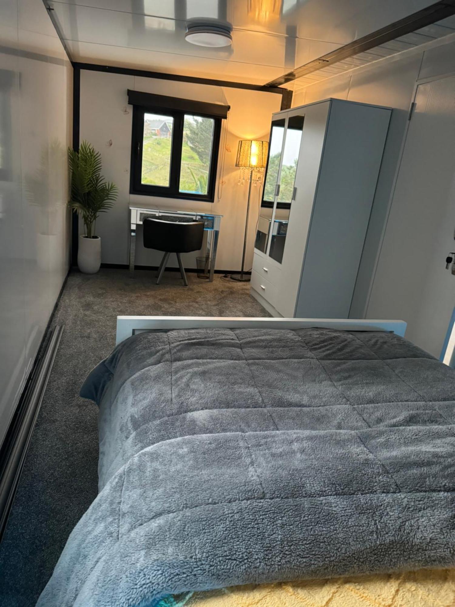 Tiny Container House Lägenhet Westmere Exteriör bild